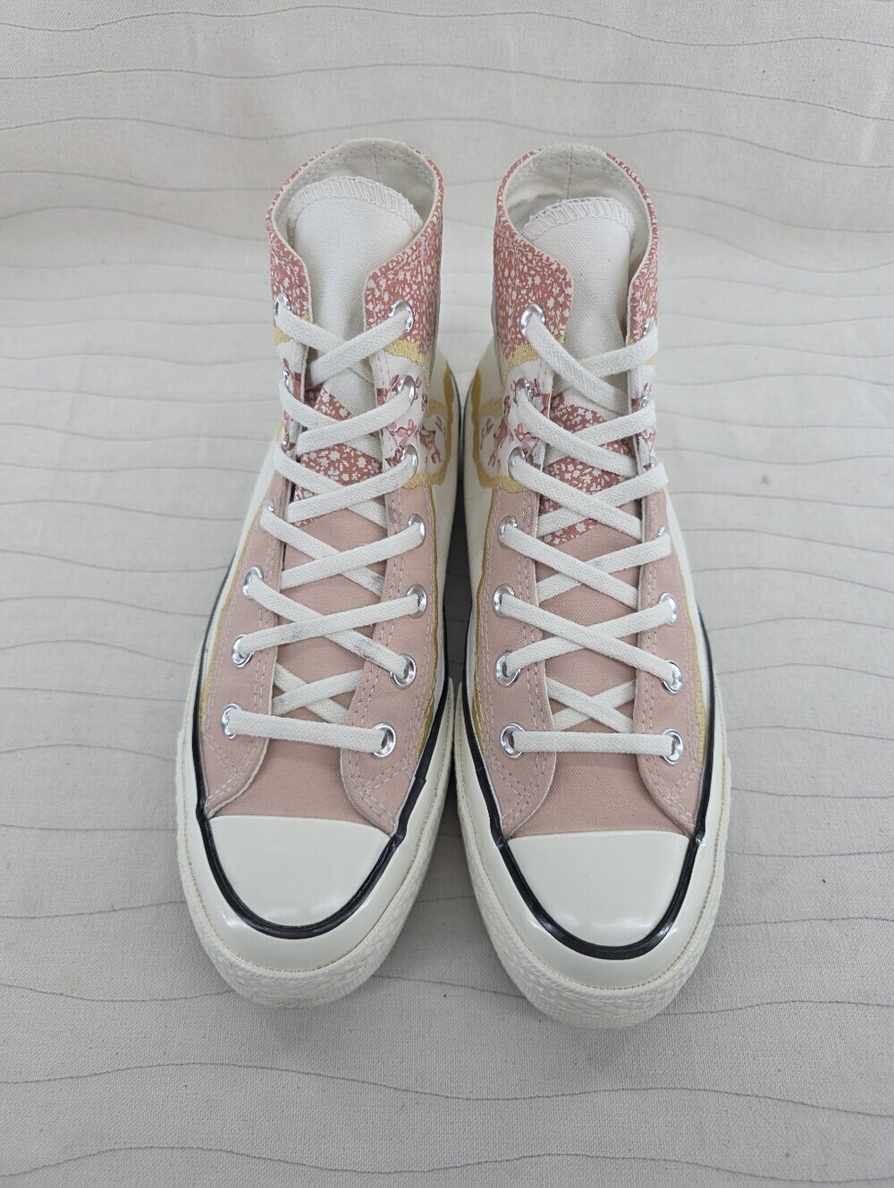 Converse Womems Chuck Taylors 70 Egret Golden Florals Shoes 572423C Size 7.5 - Picture 3 of 14